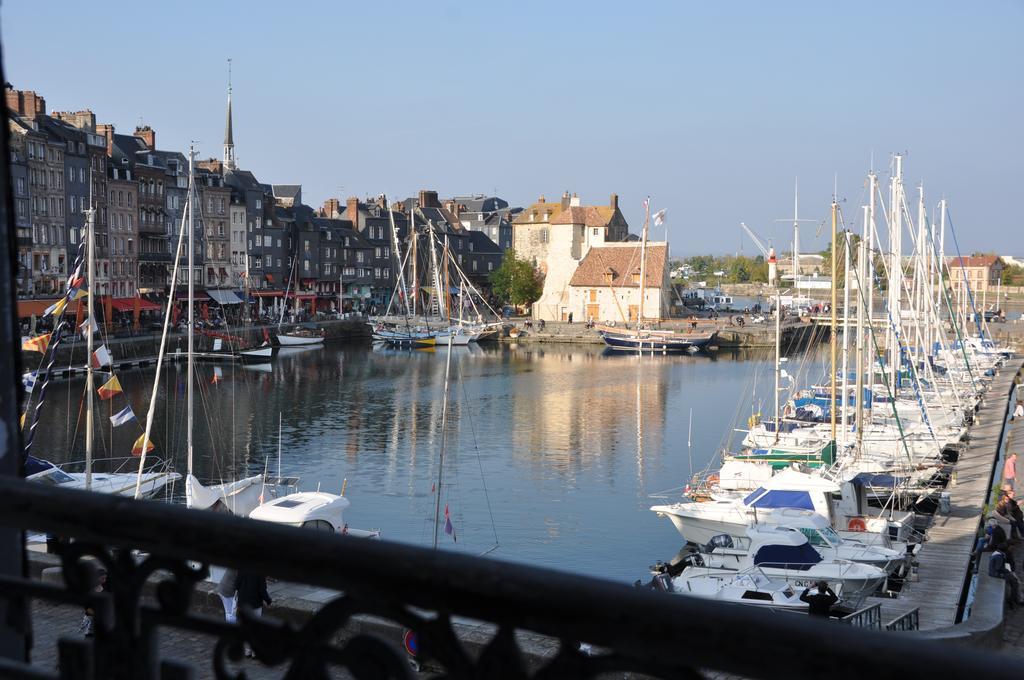 La Poupardoise Hotel Honfleur Room photo